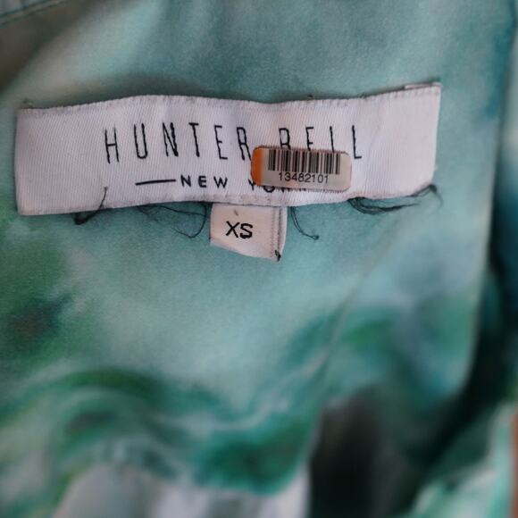 Hunter Bell Women Green Tie Dye Printed Balloon Sleeve Clayton Maxi Dress XS - Picture 6 of 10